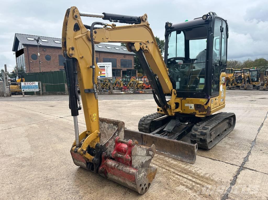 CAT 302.7 CR Mini rýpadlá < 7t