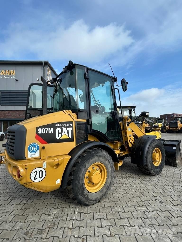 CAT 907 M Kolesové nakladače
