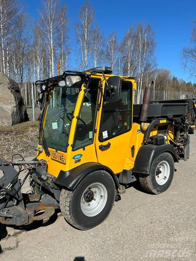 Wille 265 Kompaktné traktory