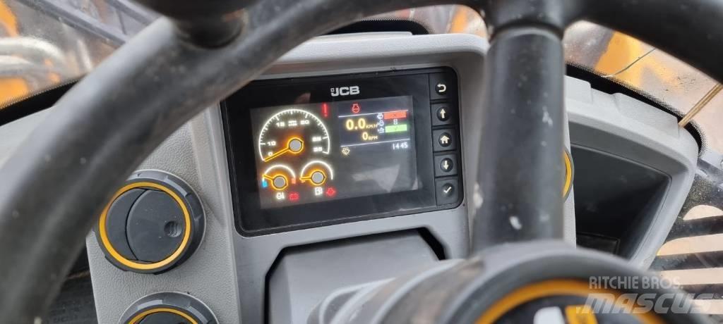 JCB 427 Agri Kolesové nakladače