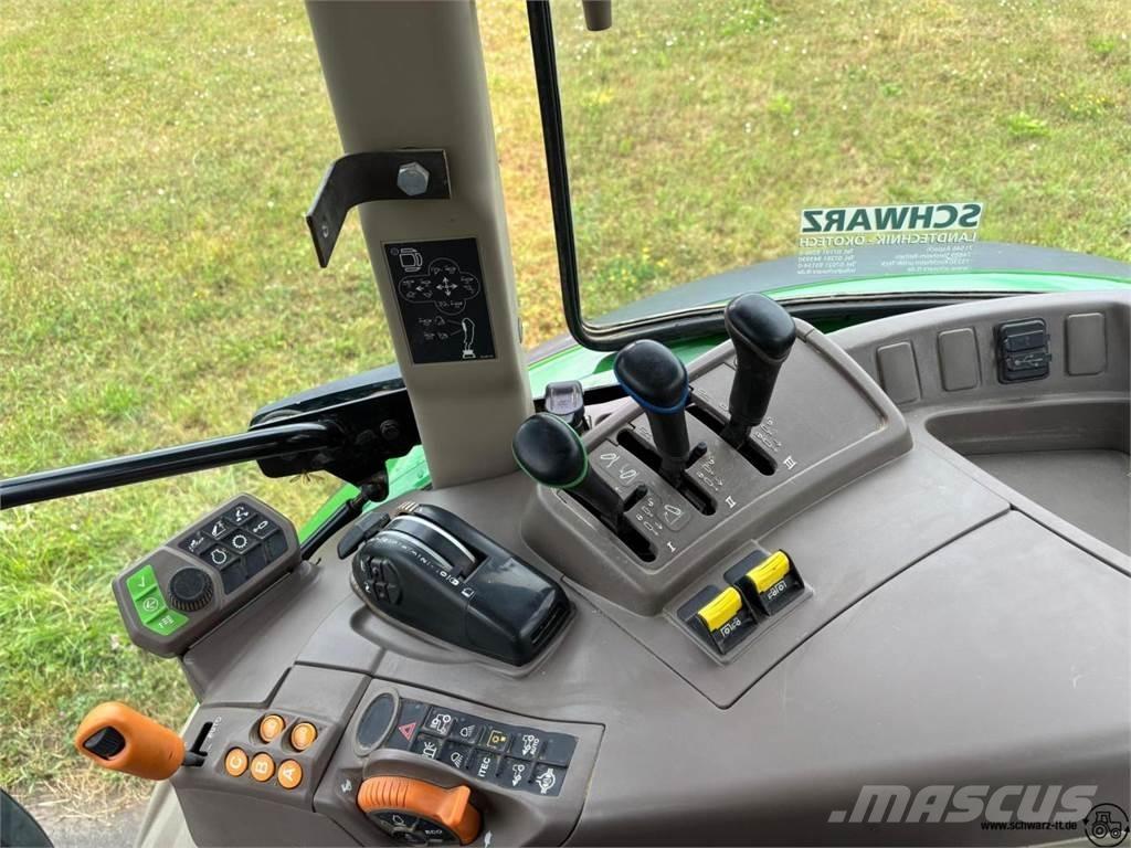 John Deere 5100R Traktory
