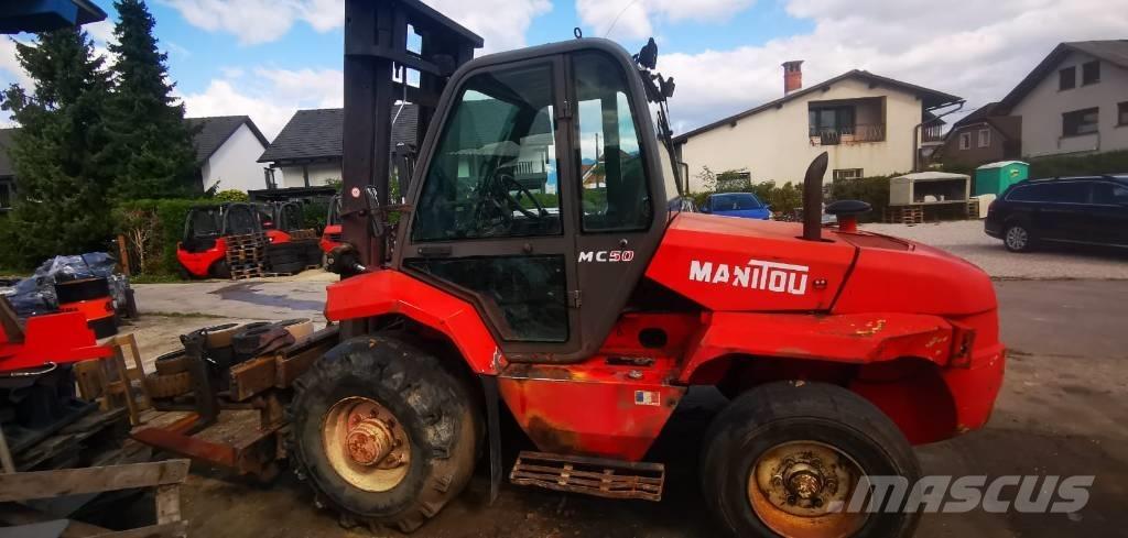 Manitou MC 50 Terénne vysokozdvižné vozíky