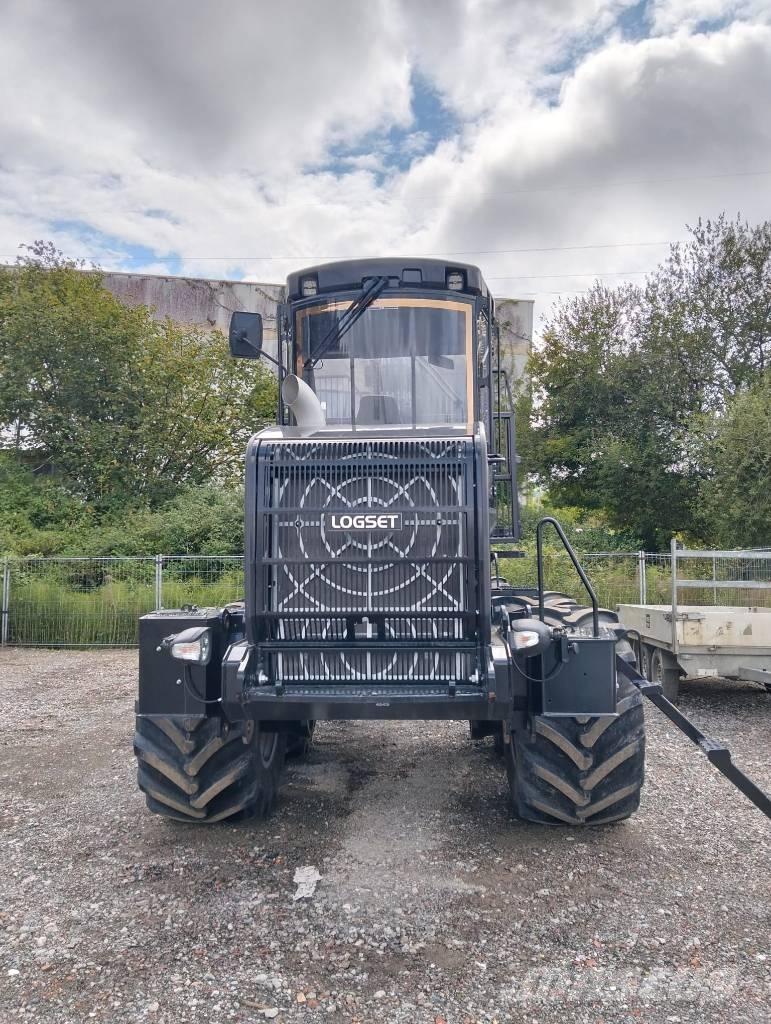 Logset 8 FGT Lesné traktory