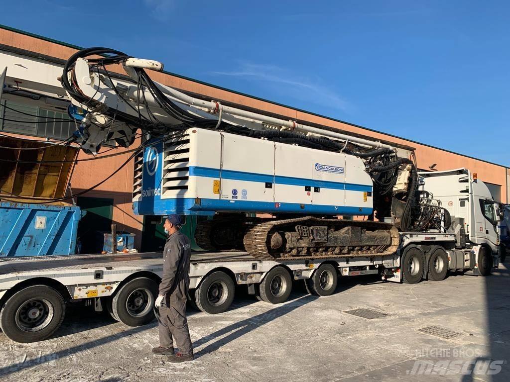 Soilmec SF65 CFA Pilierovej žeriav