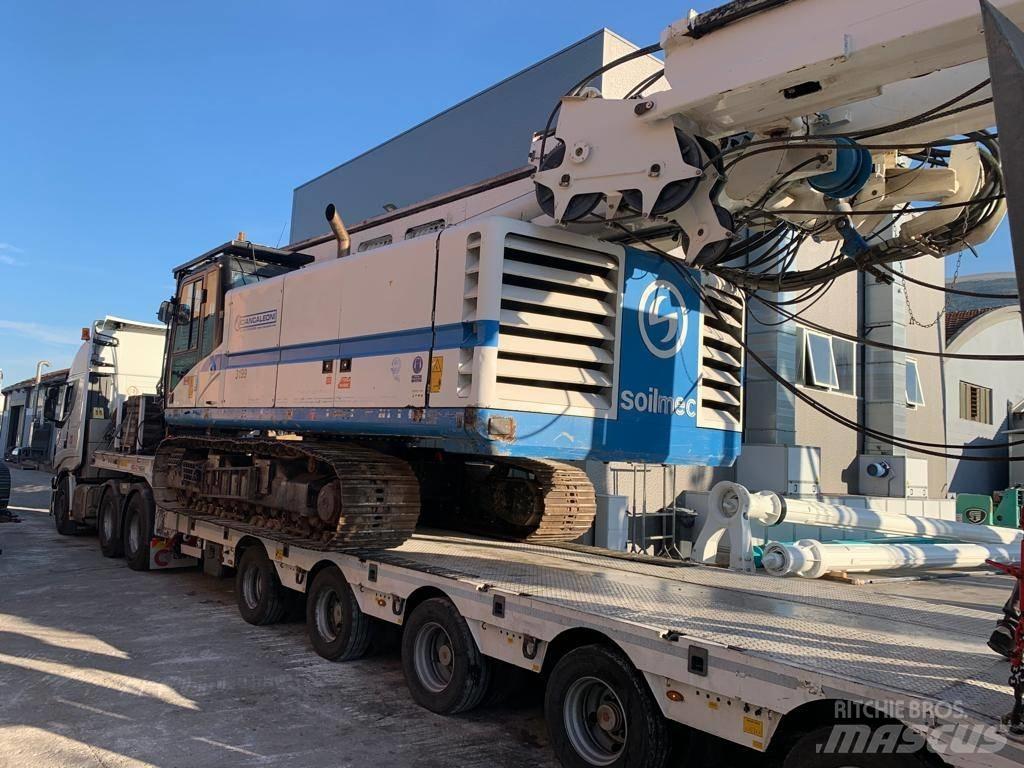 Soilmec SF65 CFA Pilierovej žeriav