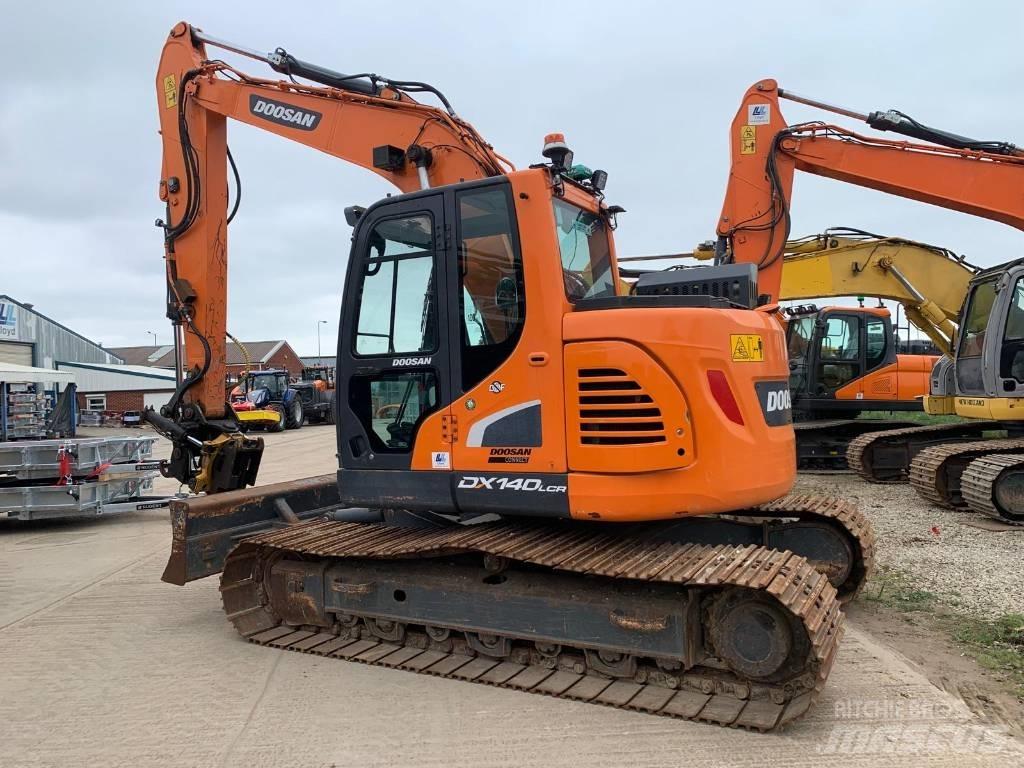 Doosan DX 140 LCR - 5 Pásové rýpadlá