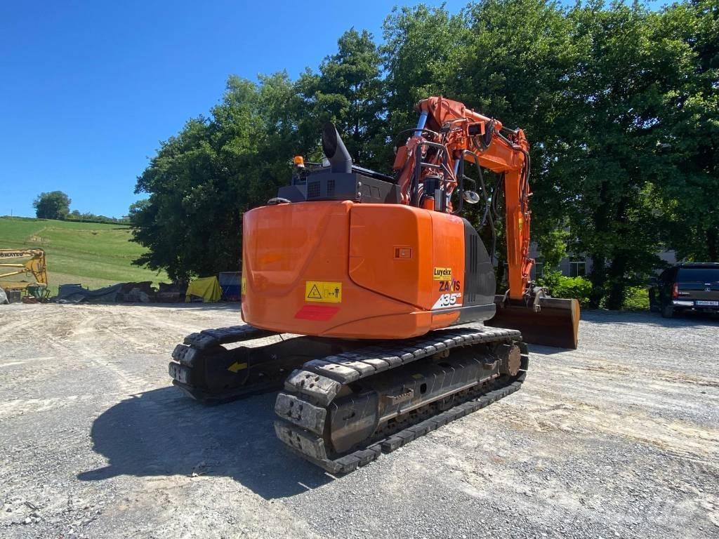 Hitachi ZX 135 US-6 Pásové rýpadlá