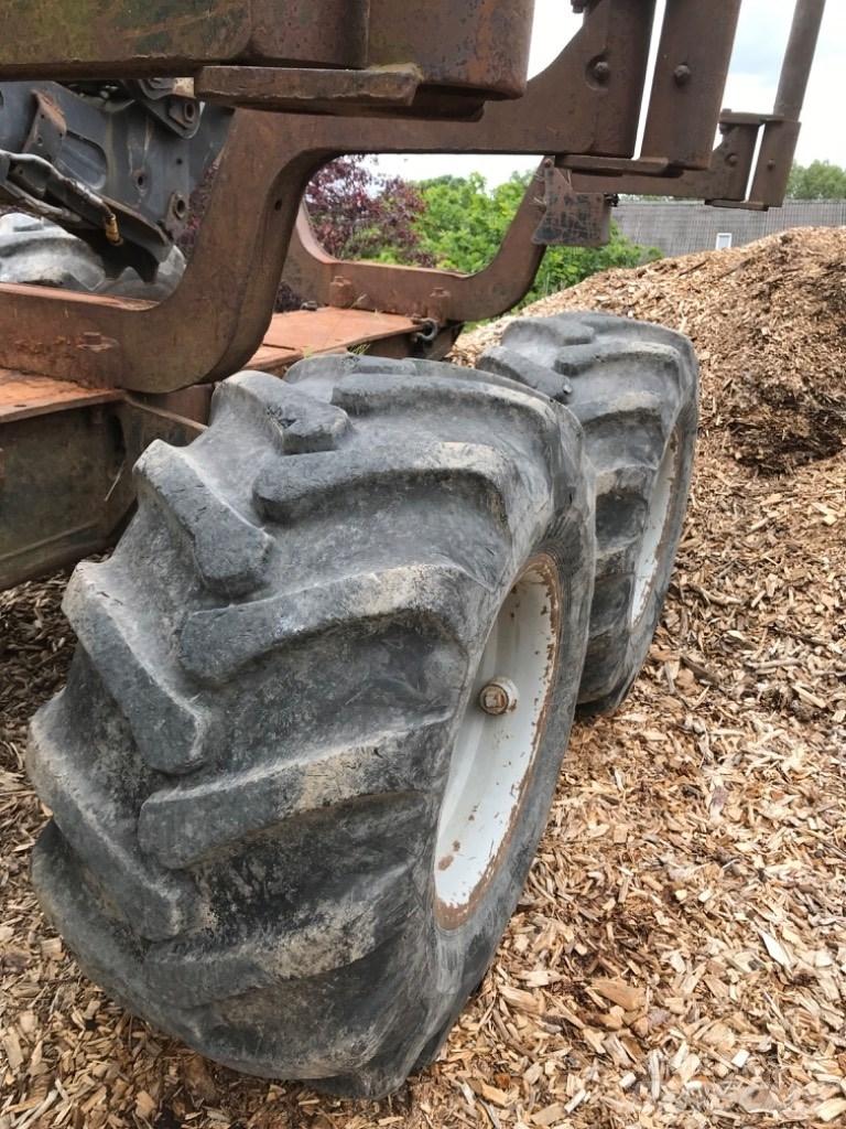 Valmet 860.1 Lesné traktory