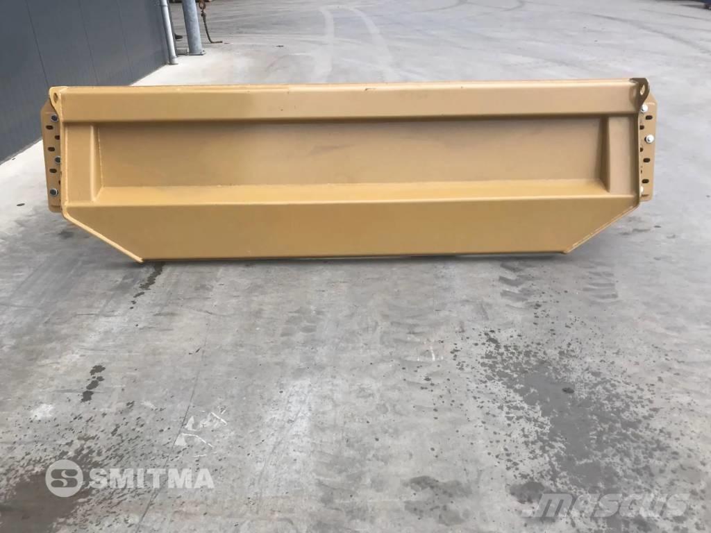 CAT 730C Zadné dvere