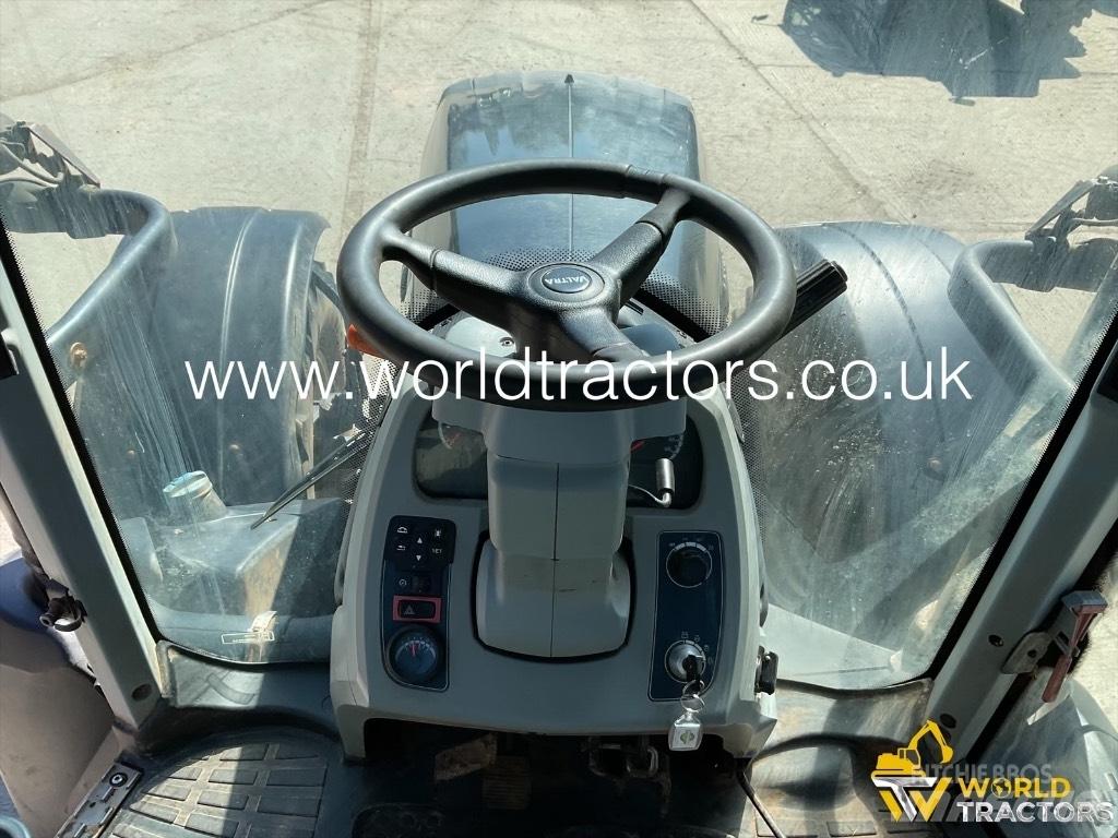 Valtra T 234 Traktory