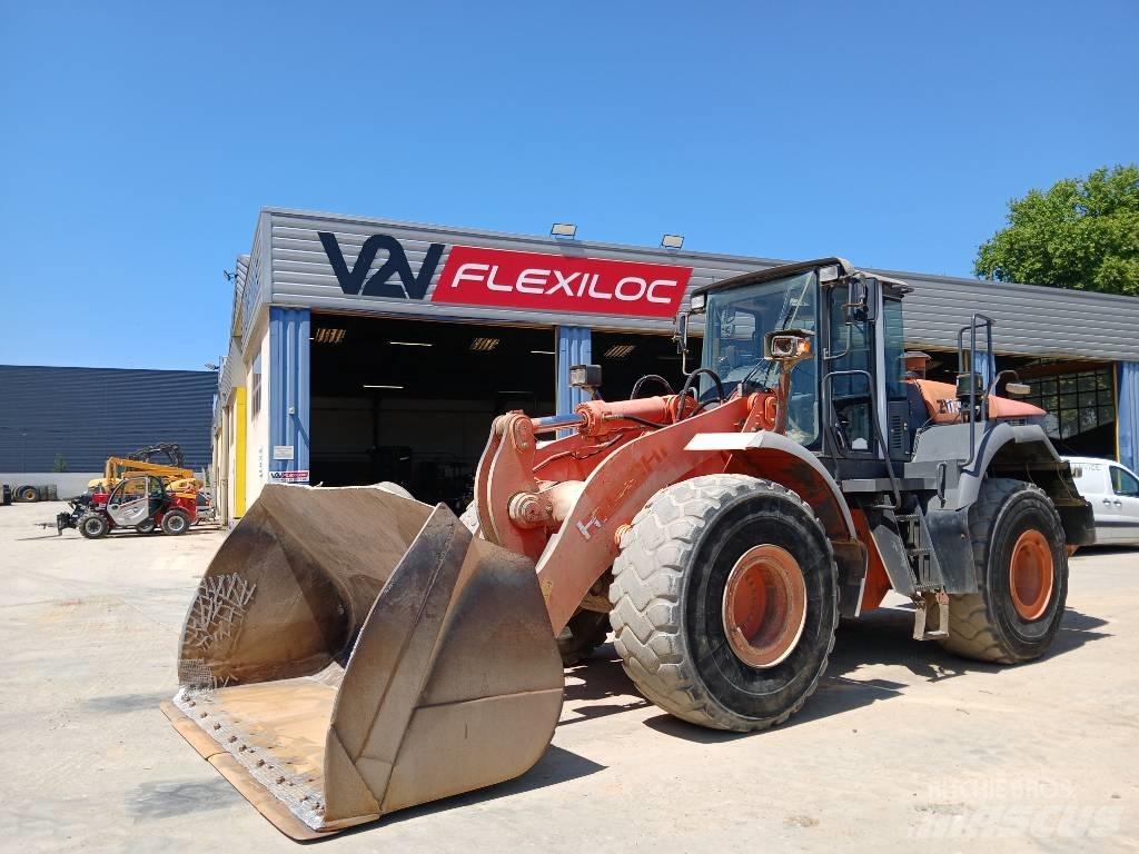 Hitachi ZW 310 Kolesové nakladače