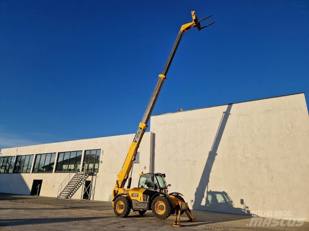 JCB 540-140  BC40 Teleskopické manipulátory