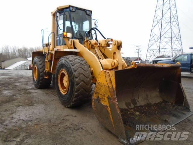 Komatsu WA 350-1 Kolesové nakladače