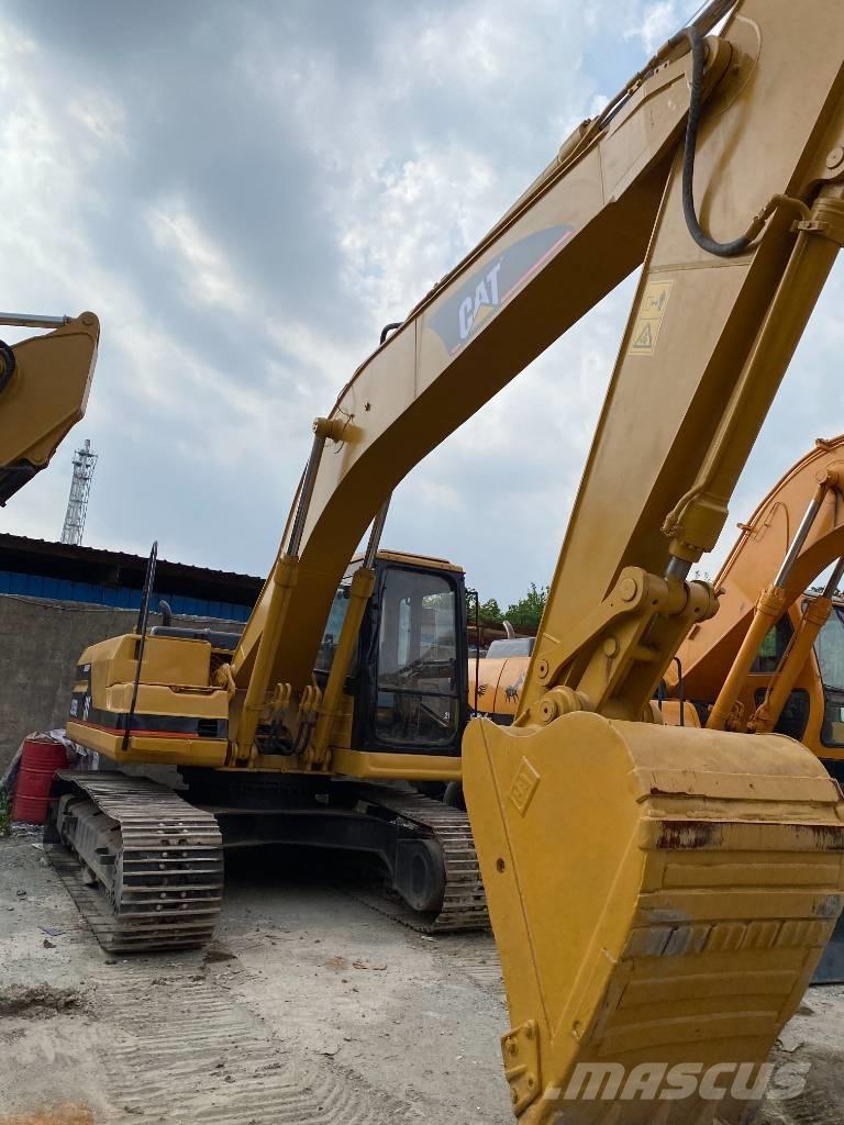 CAT 325 B Pásové rýpadlá