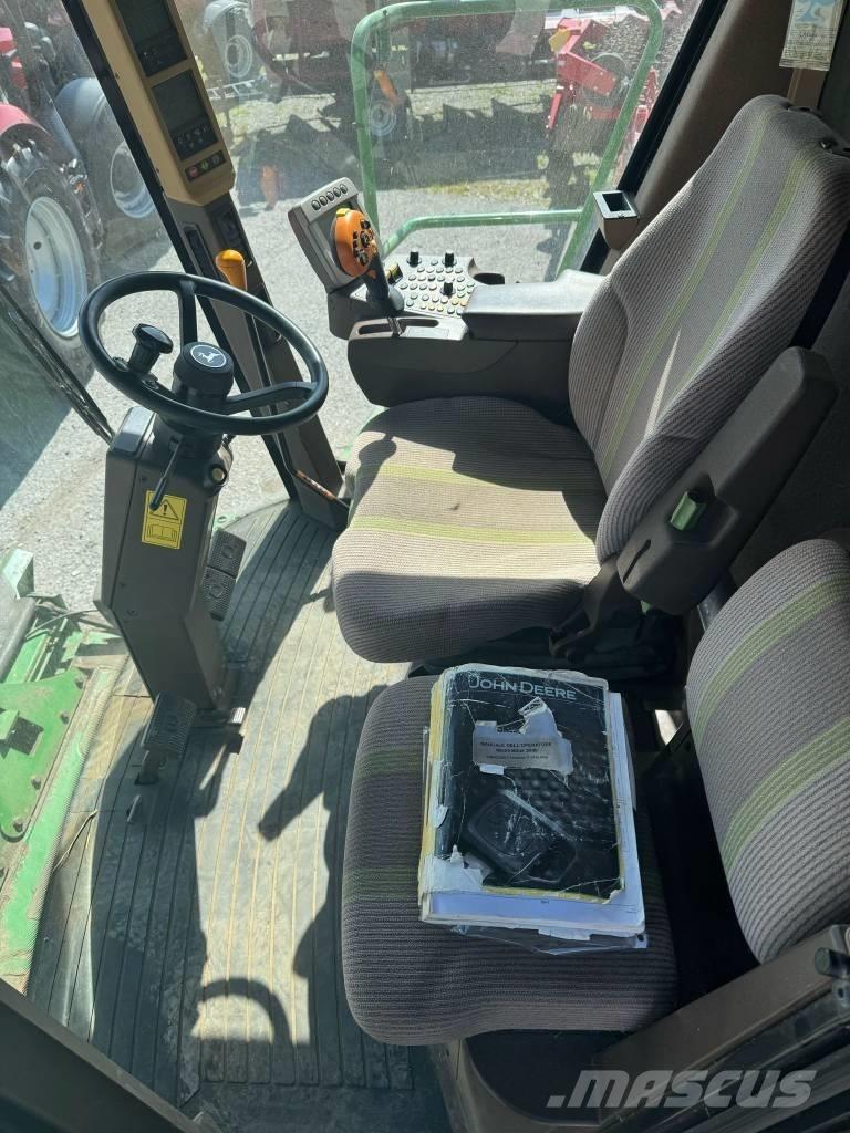 John Deere S 690 Kombinované zberacie stroje