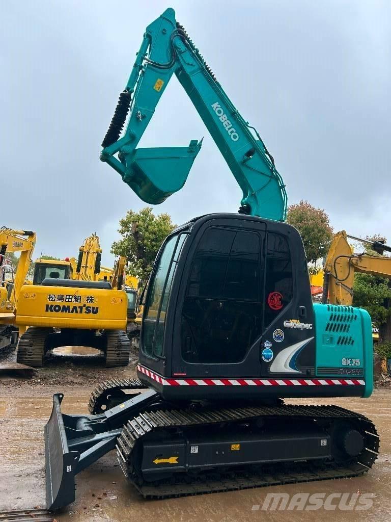 Kobelco SK 75 Mini rýpadlá < 7t