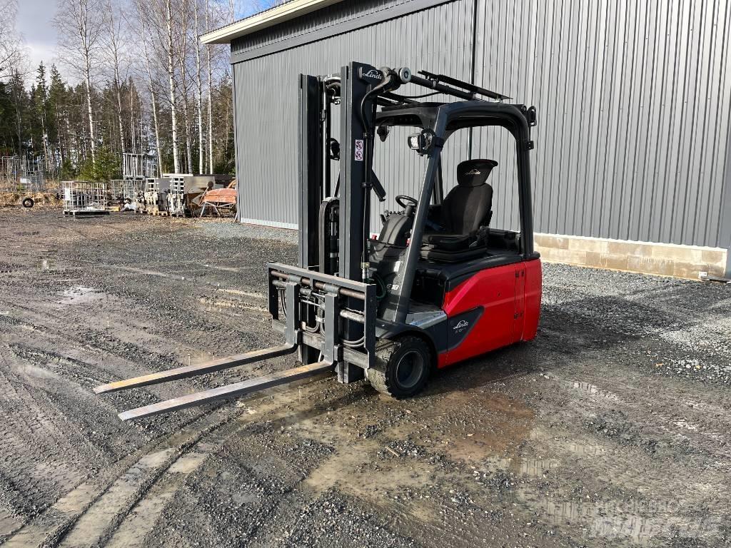Linde E18L-02 Akumulátorové vozíky