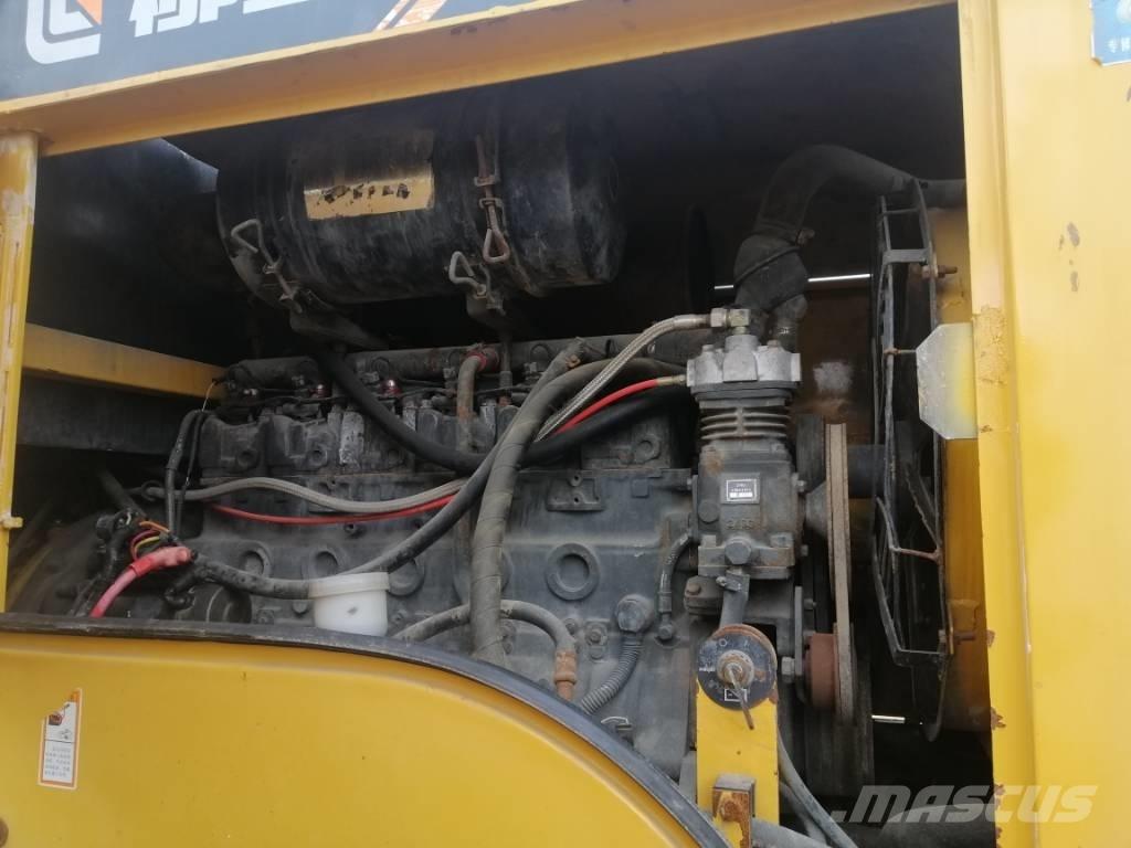 LiuGong CLG 836 Kolesové nakladače