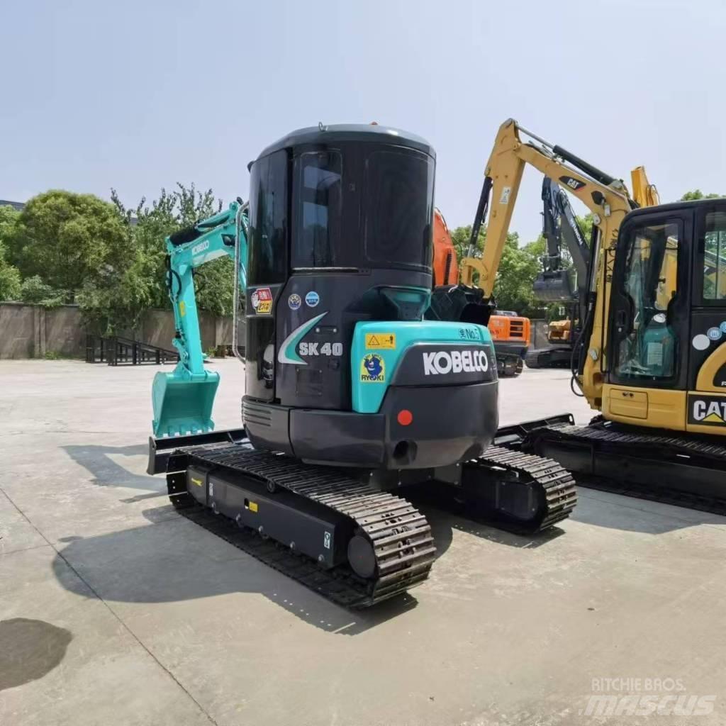 Kobelco SK 40 Mini rýpadlá < 7t