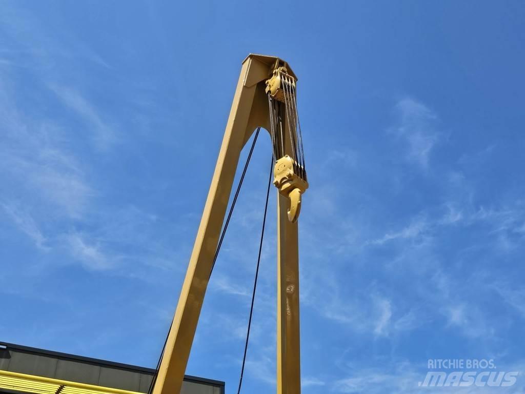 CAT 594H Ukladače potrubia