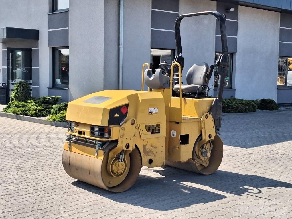 CAT CB 22 Tandemové valce