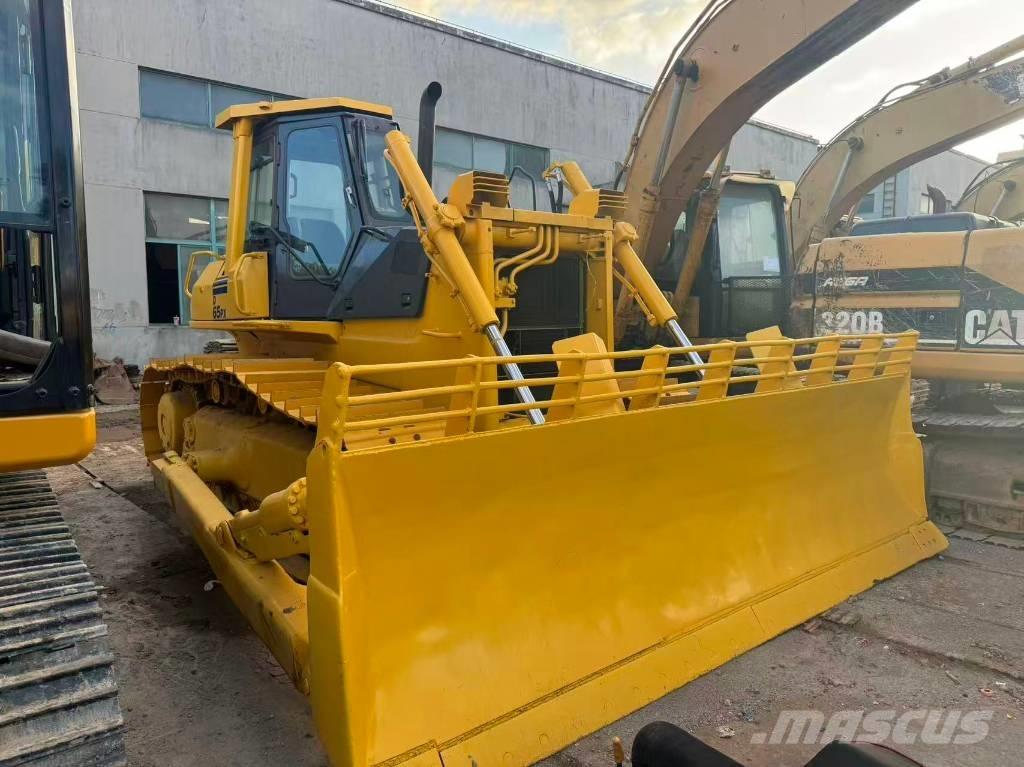 Komatsu D 65 PX-12 Pásové dozéry