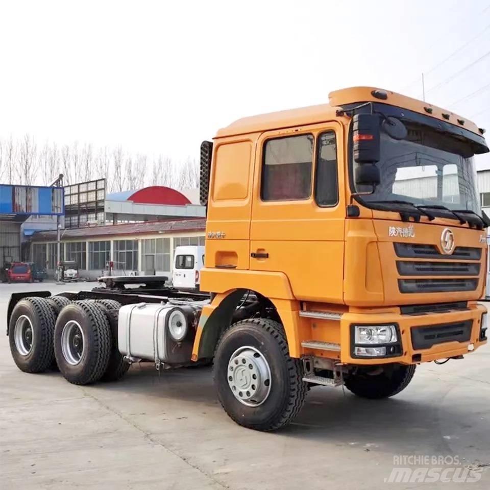 Shacman F3000 6X4 Ťahače