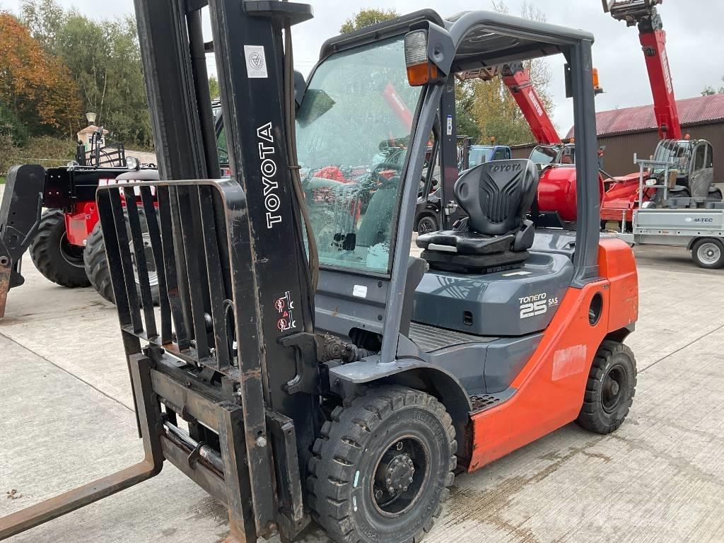 Toyota 02-8 FGF 25 LPG vozíky