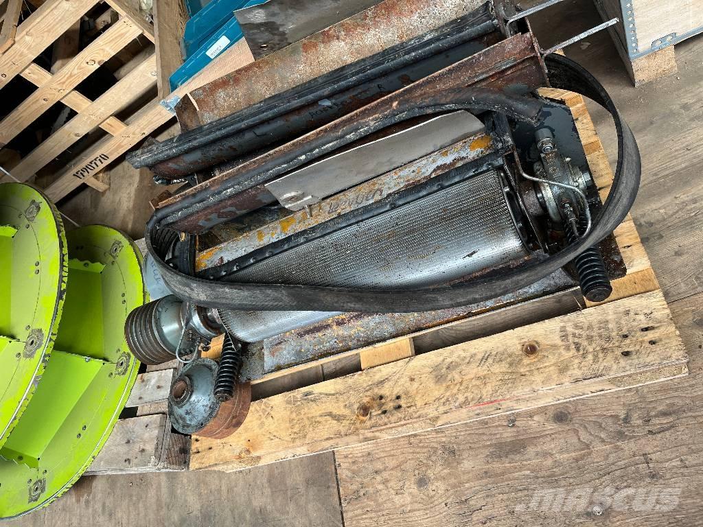 CLAAS Jaguar 870 Samochodné kosačky
