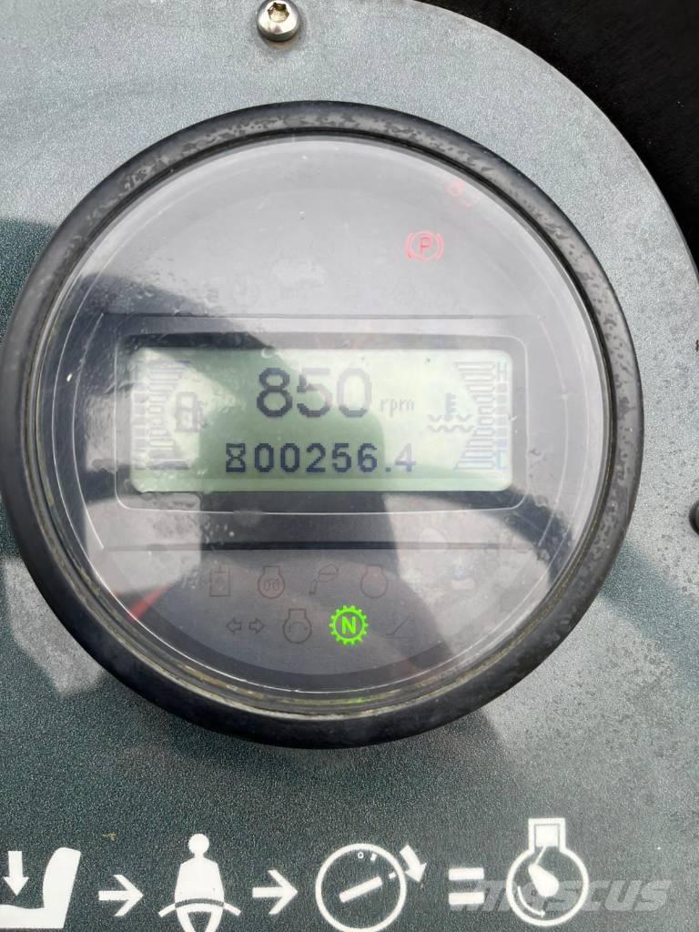 Mecalac TA 9 Stavebné sklápače