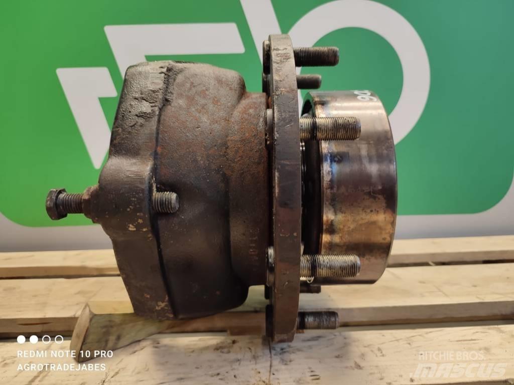 Bobcat T hub Nápravy