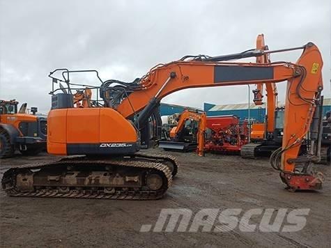 Doosan DX 235 LCR-5 Pásové rýpadlá