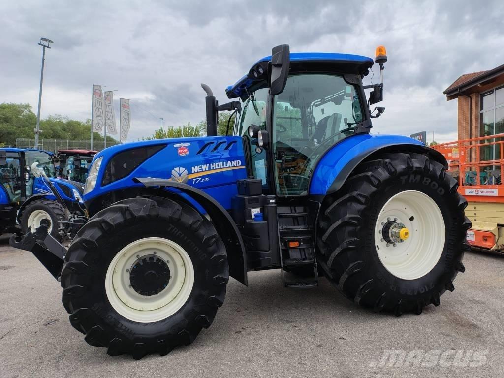 New Holland T 7.245 Traktory