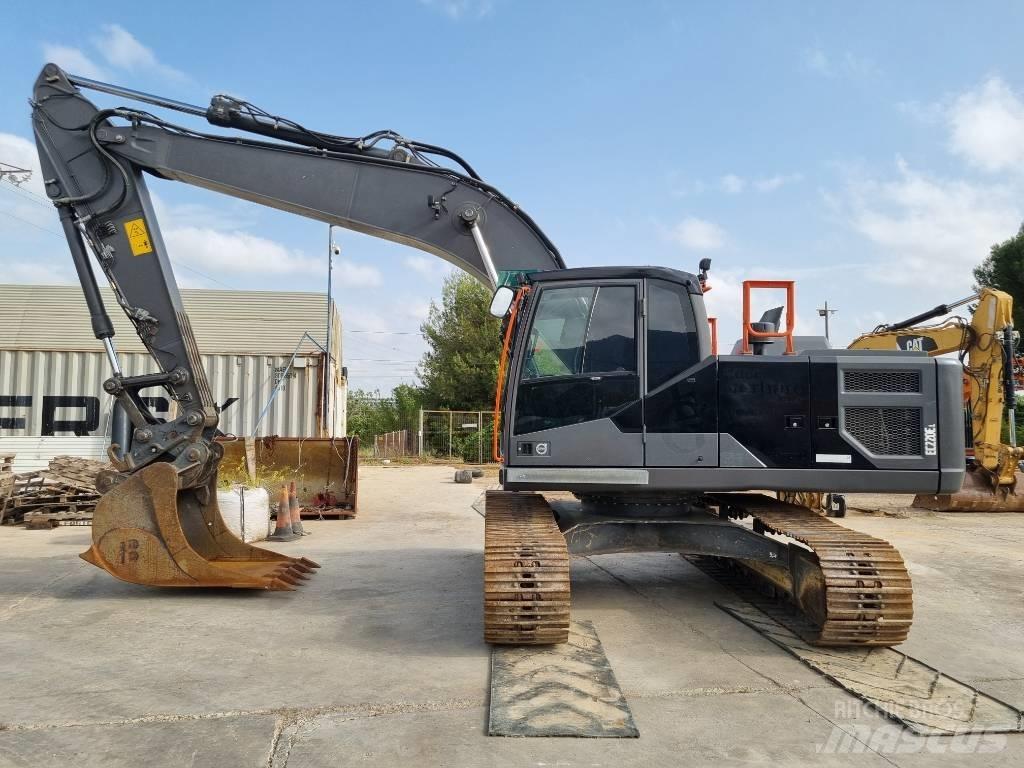 Volvo EC220EL Pásové rýpadlá