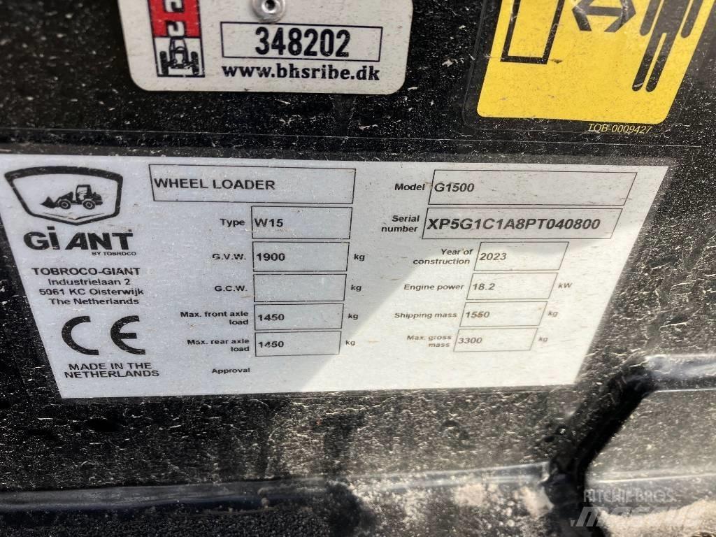 GiANT G 1500 Viacúčelové nakladače