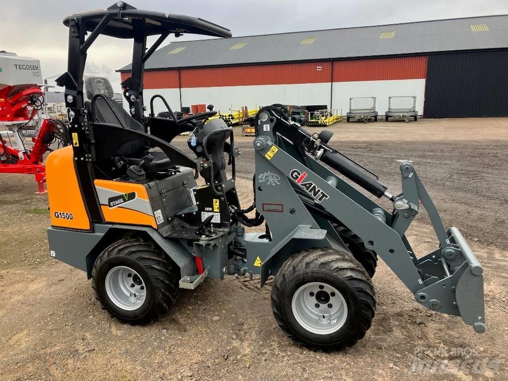 GiANT G 1500 Viacúčelové nakladače