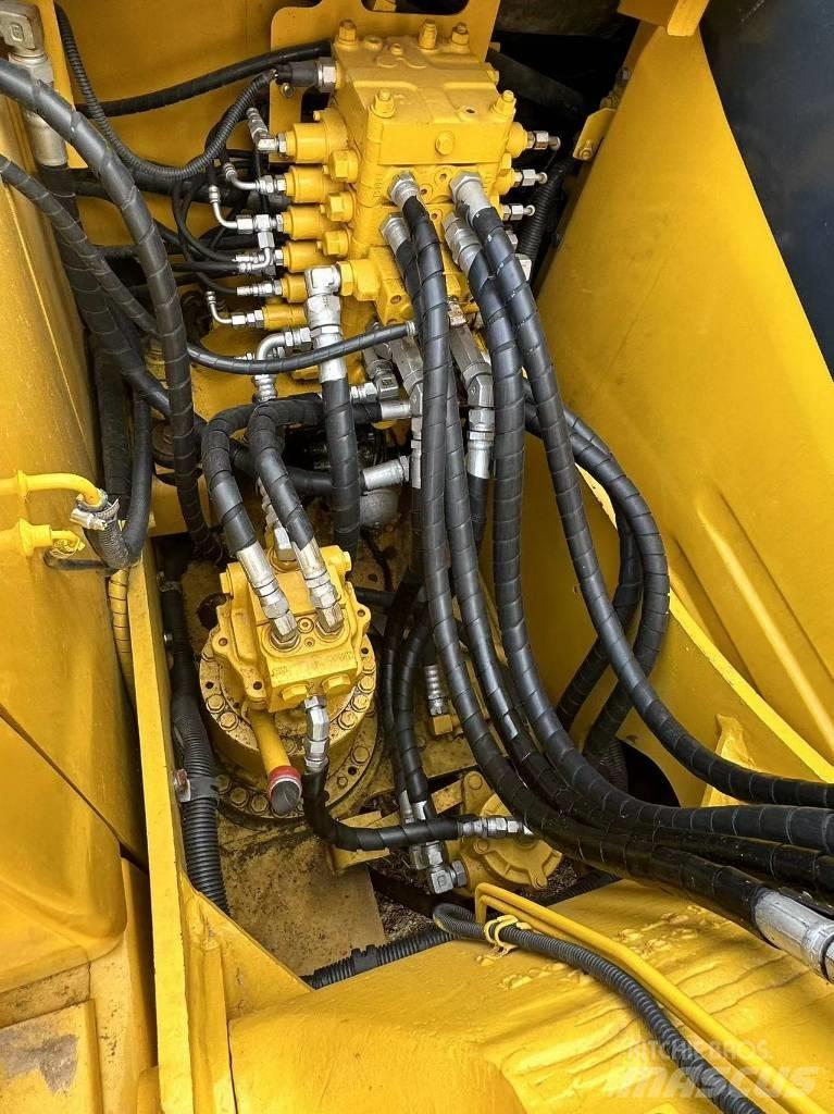 Komatsu PC 130 Pásové rýpadlá