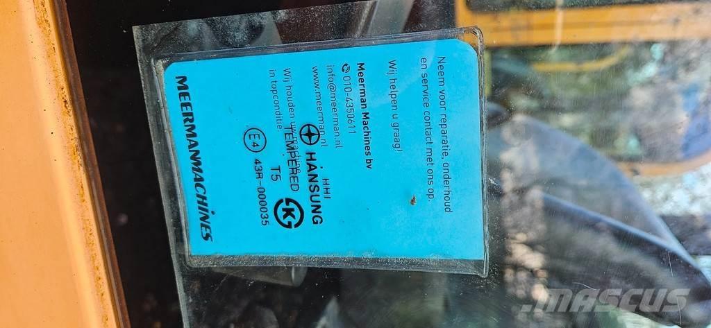 Hyundai R16-9 Mini rýpadlá < 7t