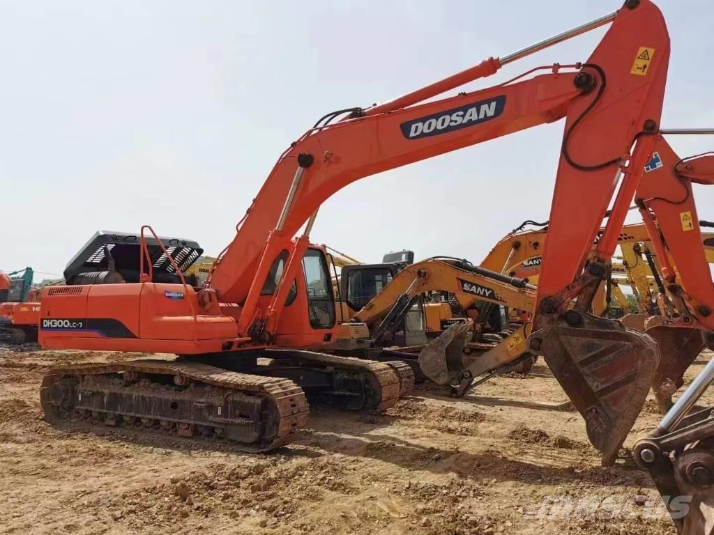 Doosan DH300LC-7 Pásové rýpadlá