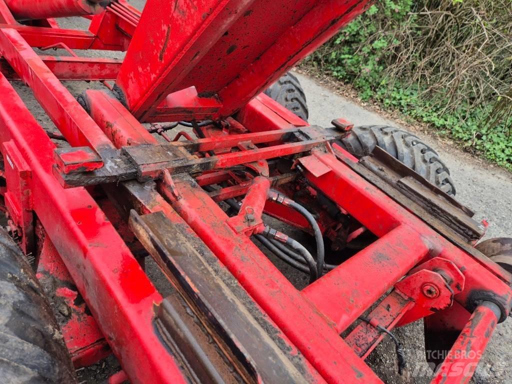 Agromet Warfama T041 Hákové prívesy