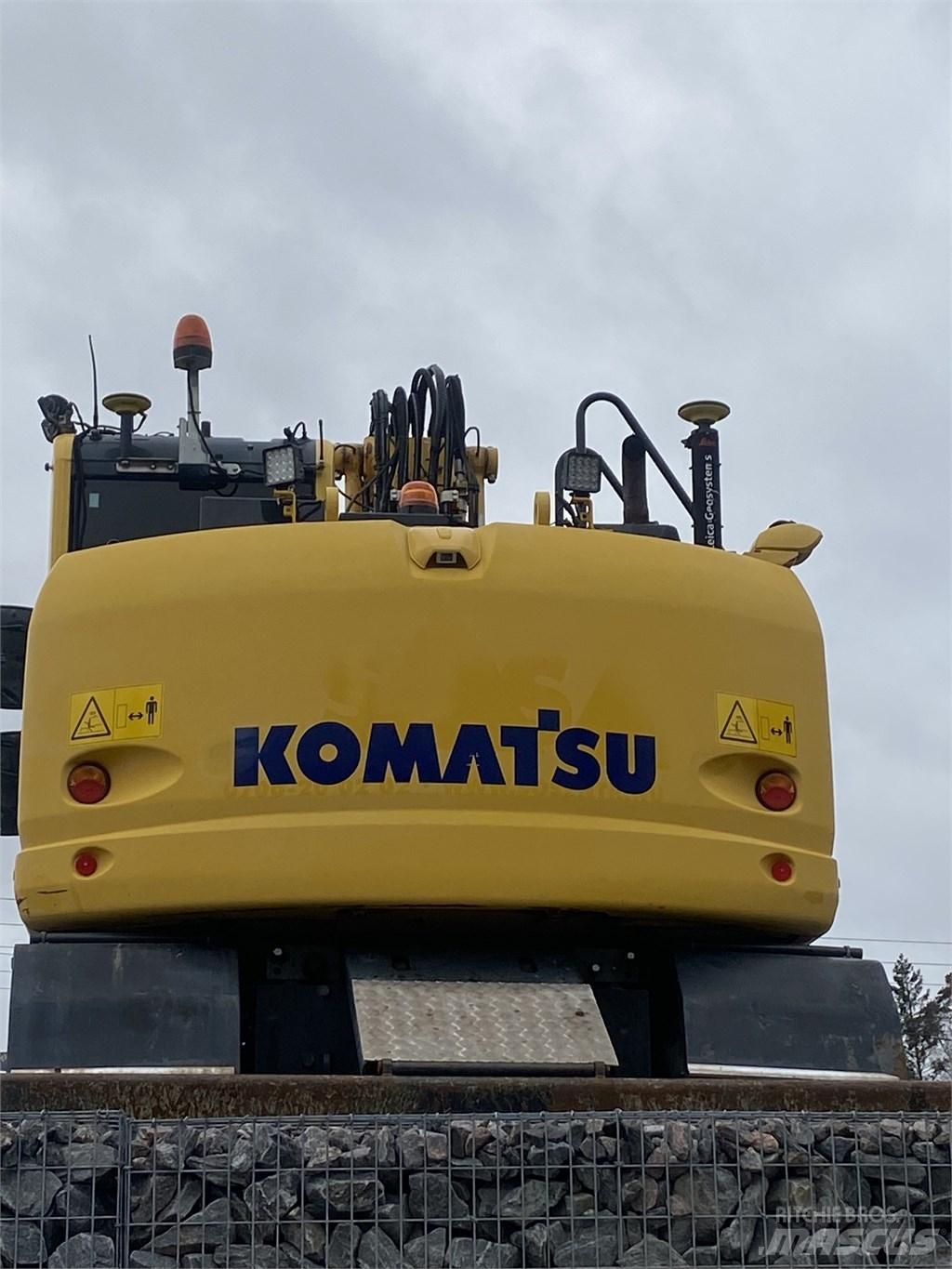 Komatsu PW148-10 Kolesové rýpadlá
