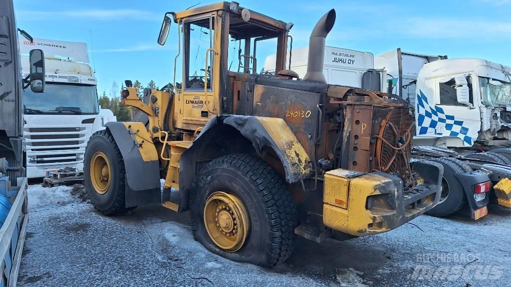 Volvo L90E Kolesové nakladače