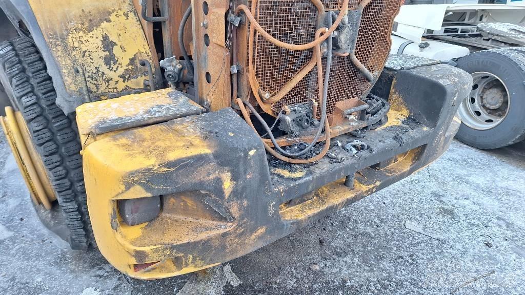 Volvo L90E Kolesové nakladače