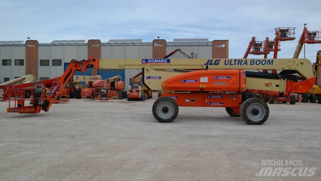 JLG 1250AJP Kĺbové plošiny