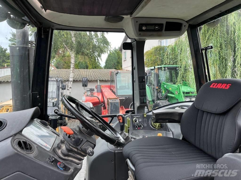 CLAAS ARION 410 CIS Traktory