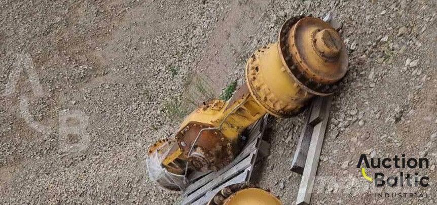 Volvo L 180 E Nápravy