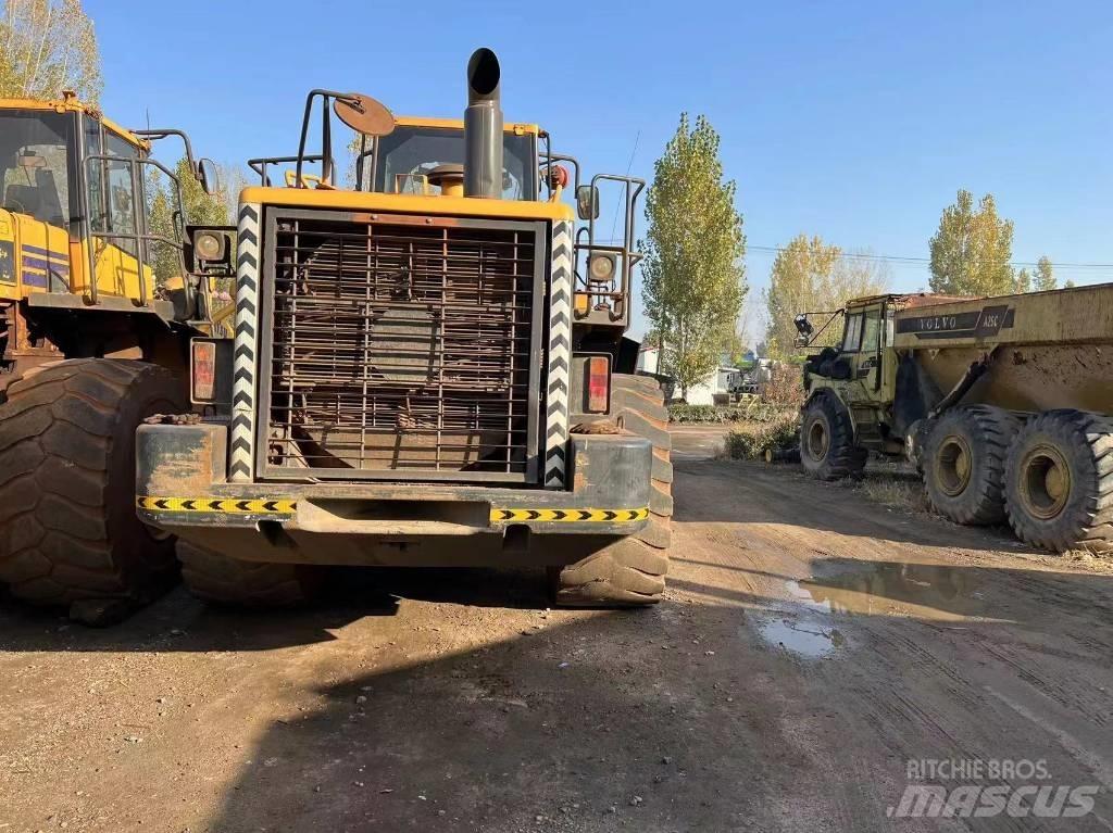 Komatsu WA 500-6 Kolesové nakladače