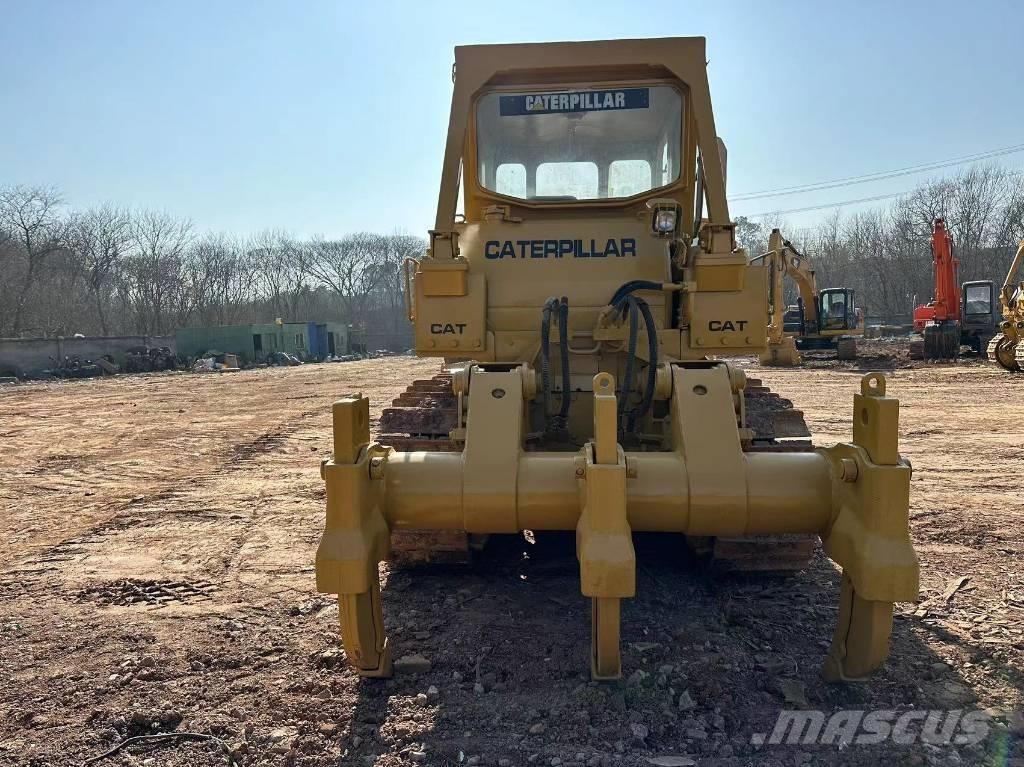 CAT D8K Pásové dozéry