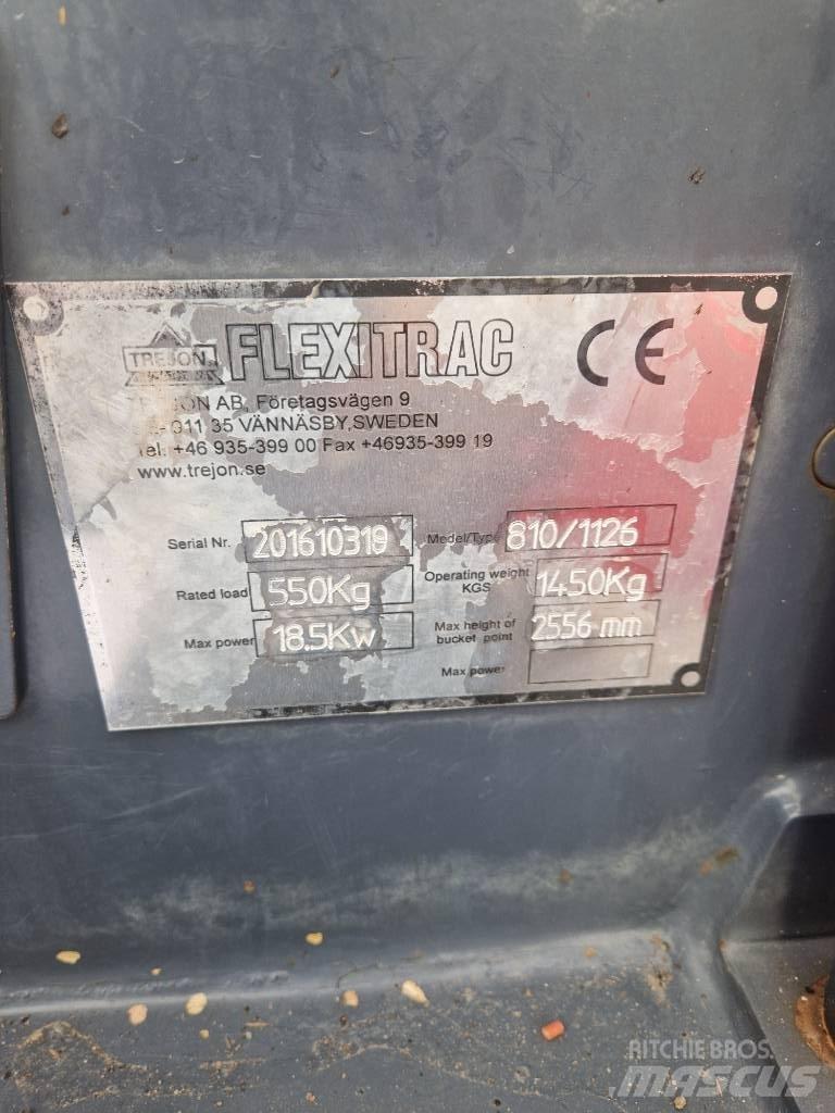 Flexitrac 1126 LRF Viacúčelové nakladače