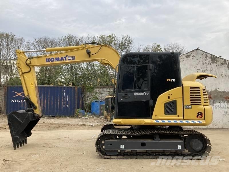 Komatsu PC 70-8 Pásové rýpadlá